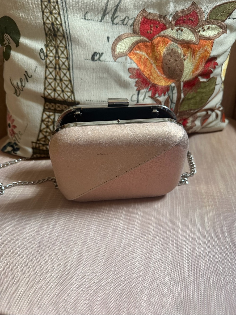 Chic Metallic Pink Evening Clutch with Chain Strap